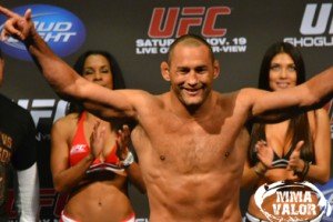 Is Dan Henderson the bridesmaid in the UFC?